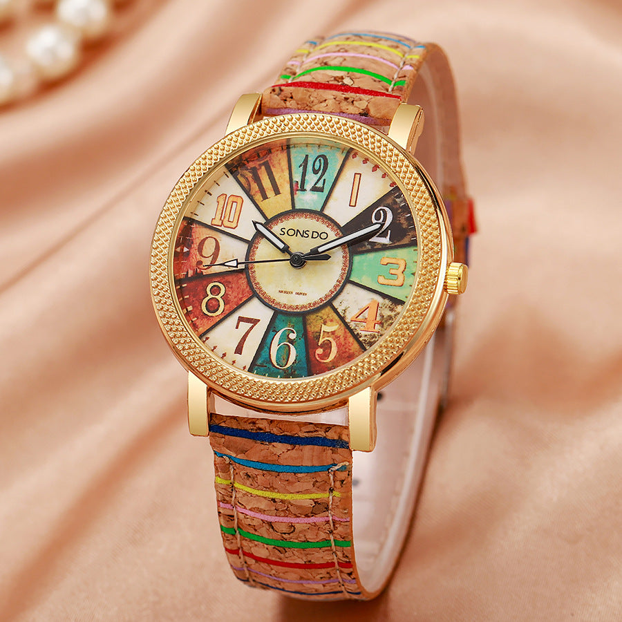 Retro Wood Grain Dial Leather Strap Women's Watch