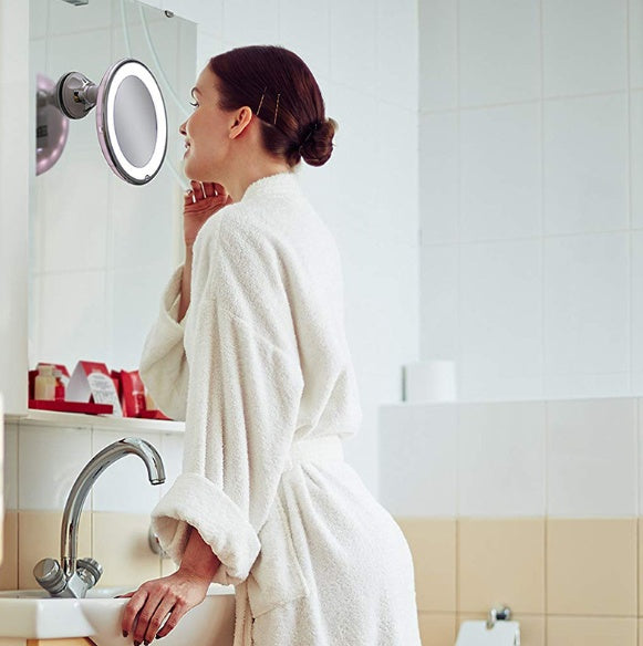 مرآة مكياج بإضاءة LED ساطعة، قابلة للدوران 360 درجة، مع تكبير 10 أضعاف