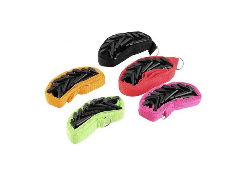 خطاف باب متعدد الاستخدامات قابل للتعديل بدون مسامير، مزود بخطاف وحامل معاطف، يُعلق خلف الباب.