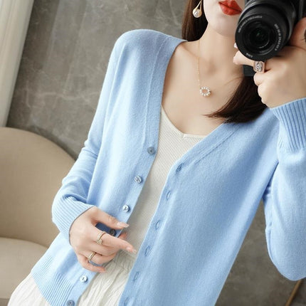 Womens V-Neck Knit Cardigan