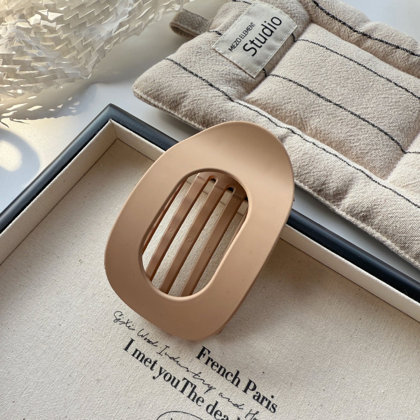 Matte Geometric Hair Clips for Thick Hair
