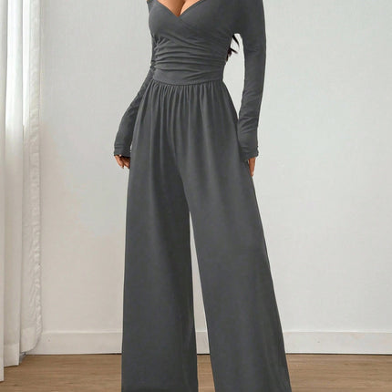 Women's V-Neck Wide-Leg Jumpsuit