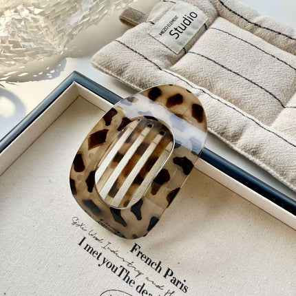 Matte Geometric Hair Clips for Thick Hair
