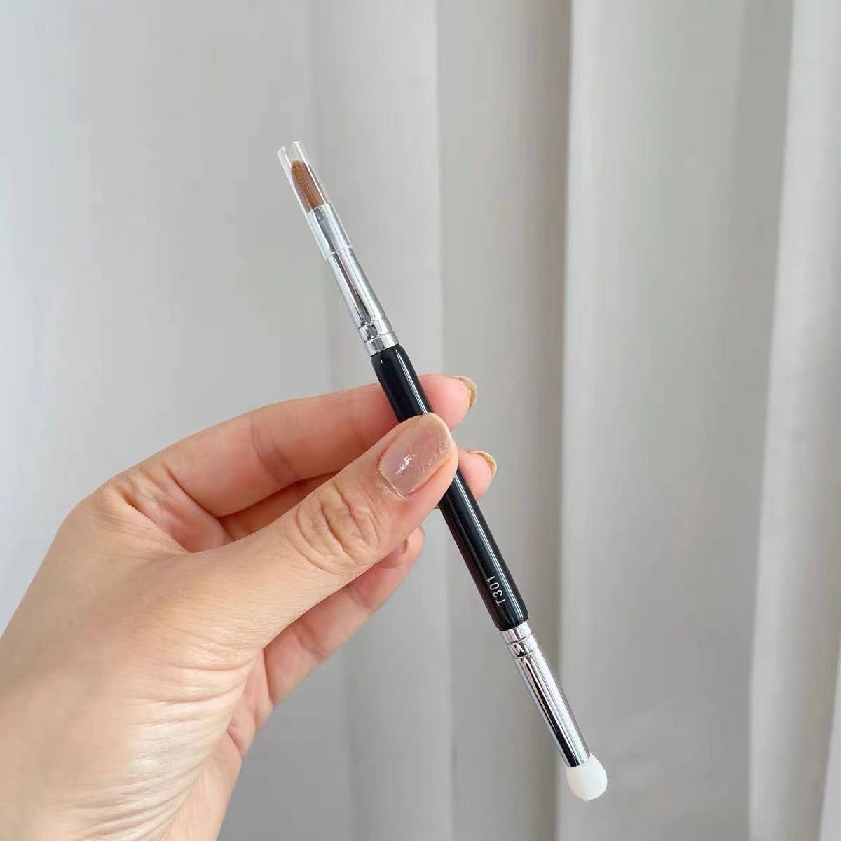 Makeup Brush
