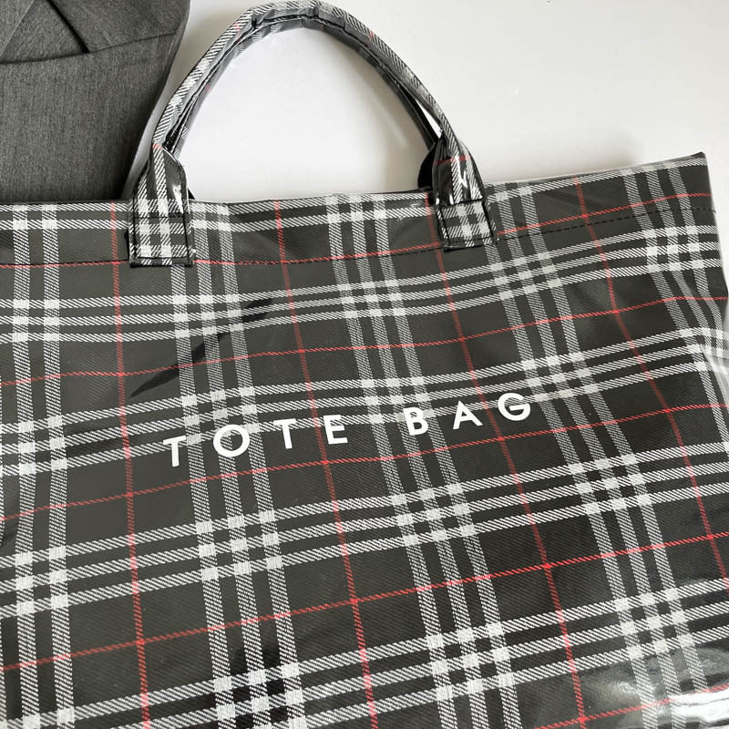 Retro Waterproof Dupont Paper Shoulder Fashionable And Large Capacity For Commuting