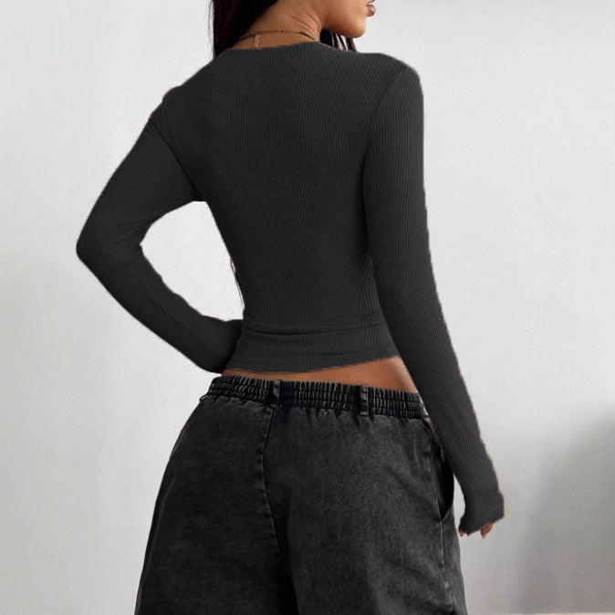 V Neck Long Sleeves With An Elastic Design For A Comfortable Snug Fit