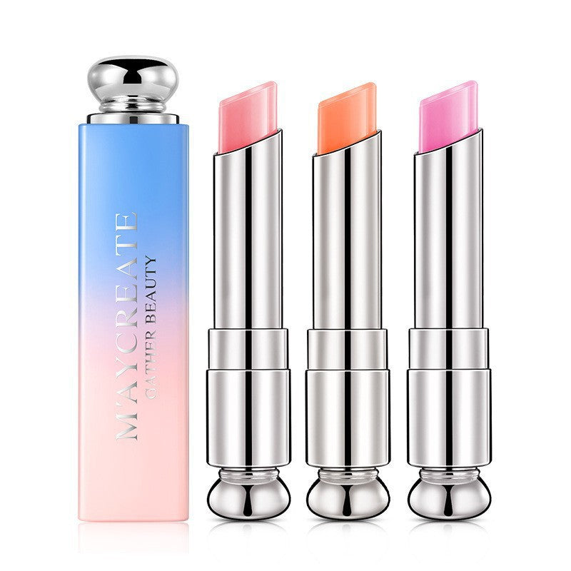 Hydrating and moisturizing gradient lipstick