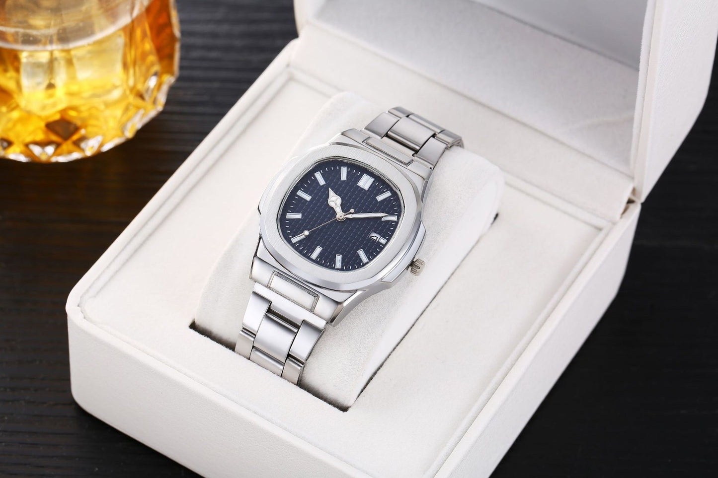 Swiss Style Mens Luxury Watch
