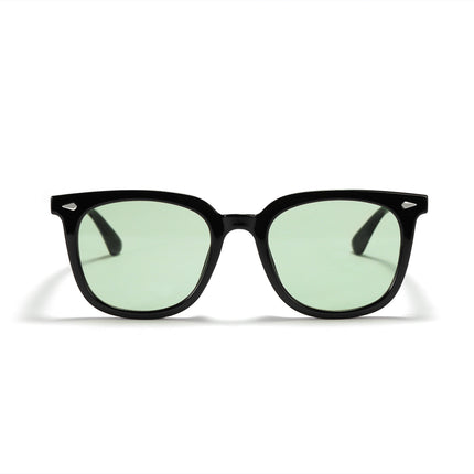 Rivet-style retro sunglasses
