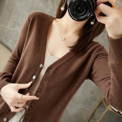 Womens V-Neck Knit Cardigan