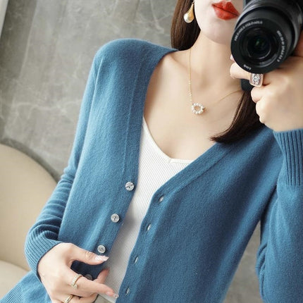 Womens V-Neck Knit Cardigan