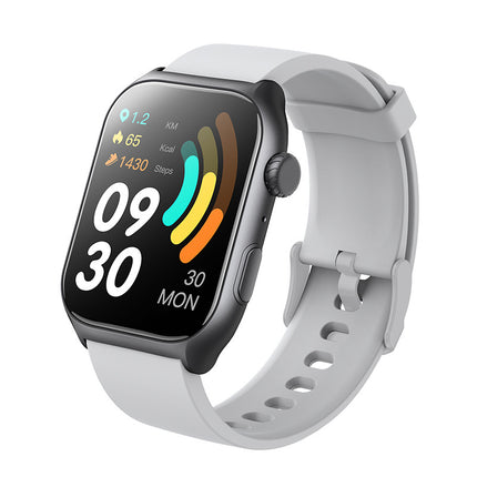 Smart Watch with Heart Rate Blood Oxygen Monitoring