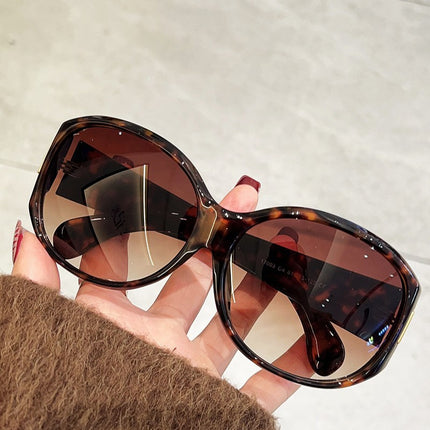 Polarized UV Protection Sunglasses with Geometric Design