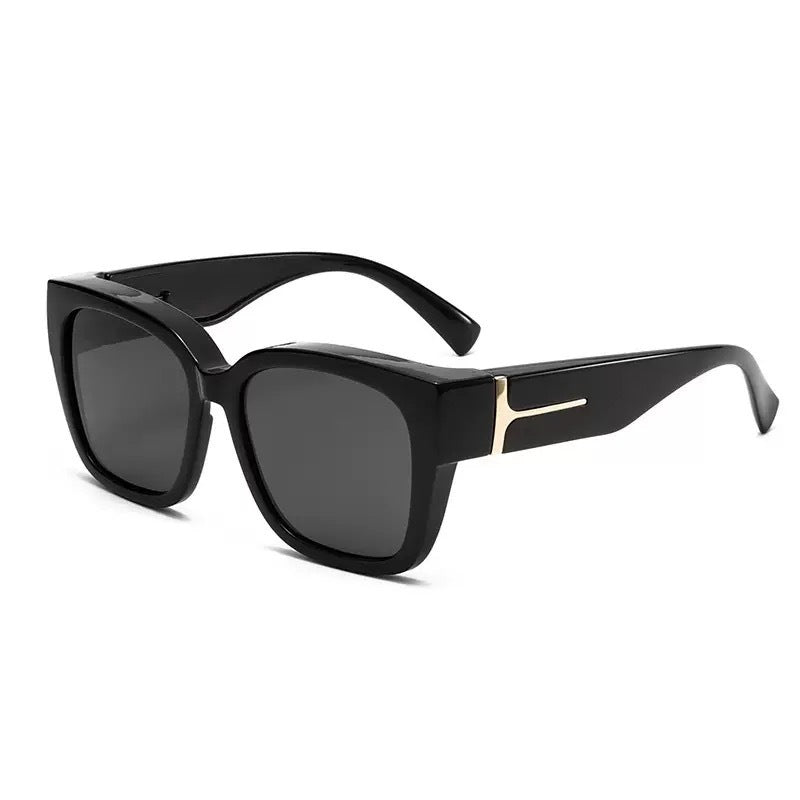Fashion Square Polarized Sunglasses with UV Protection