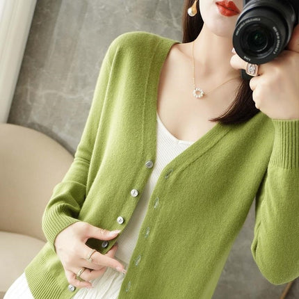Womens V-Neck Knit Cardigan