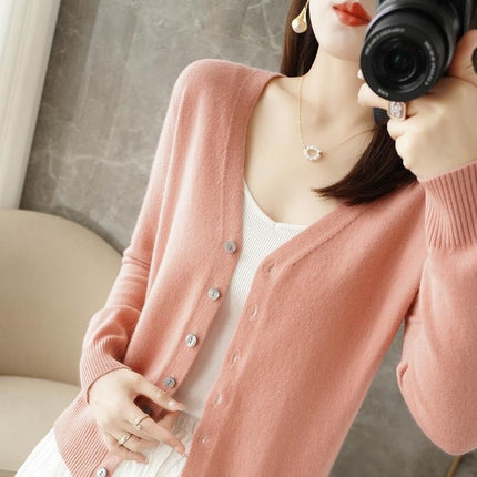 Womens V-Neck Knit Cardigan