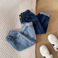 بنطلون أولادي أزرق سادة مموج