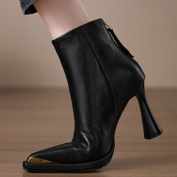 AutumnWinter Europe New Pointed Toe Chunky Heel Side Zip Boots For Women