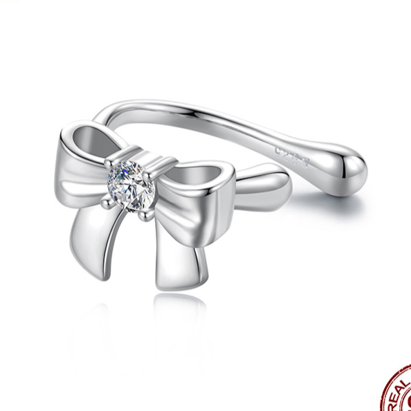 Bowknot Moissanite Silver Ear Cuff