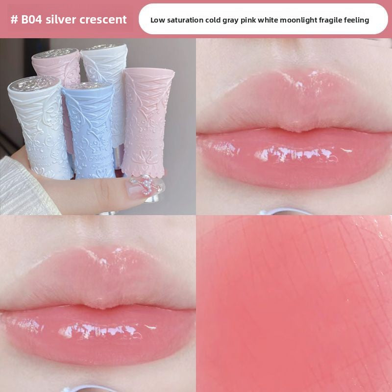 Solid mirror-like water-glossy lipstick