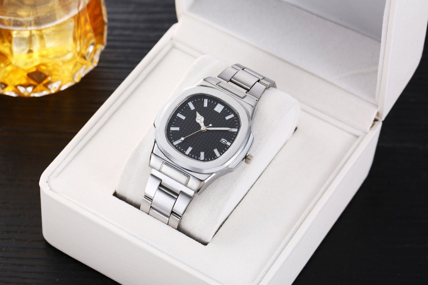 Swiss Style Mens Luxury Watch