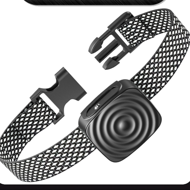 Smart anti-bark device for pet training