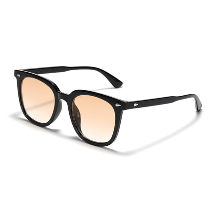 Rivet-style retro sunglasses