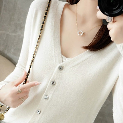 Womens V-Neck Knit Cardigan