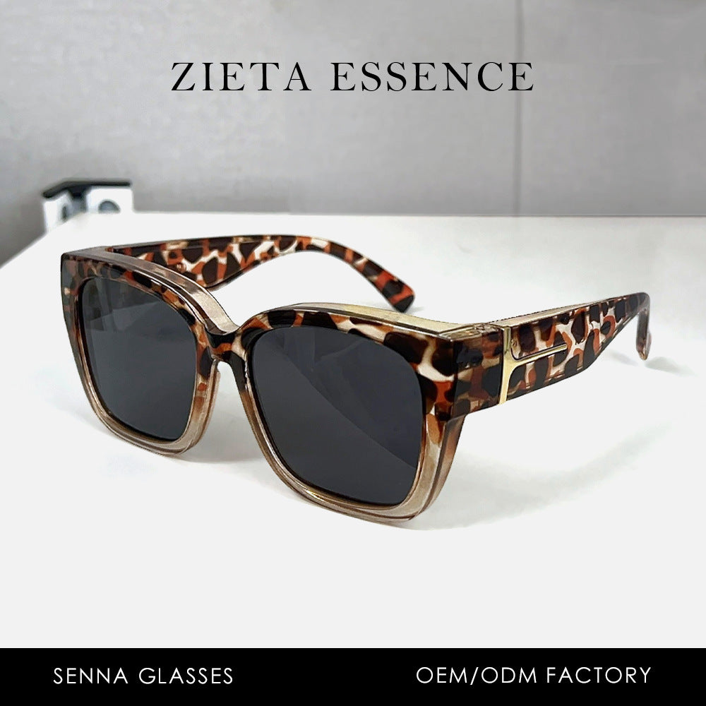 Fashion Square Polarized Sunglasses with UV Protection